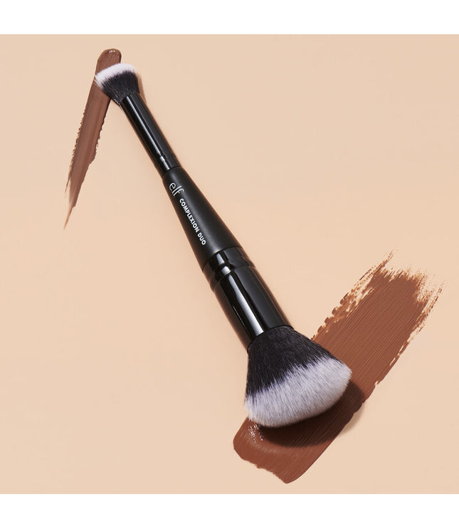 ELF - Concealer & Foundation Complexion Duo Brush