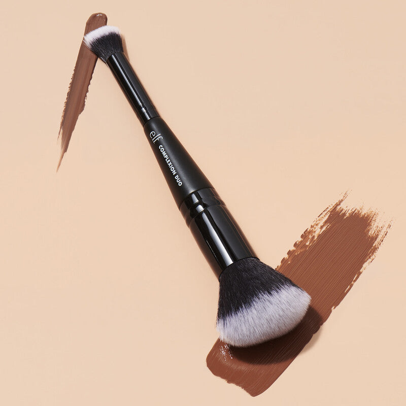 ELF - Concealer & Foundation Complexion Duo Brush
