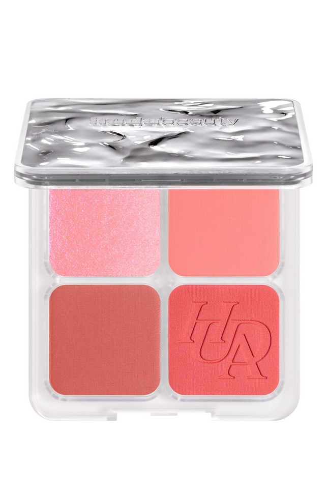 HUDA BEAUTY 
Blush Filter Blurring Blushlighters Palette