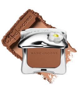 Marc Jacobs Beauty Legally Bronze Talc-Free Blurring Powder Bronzer