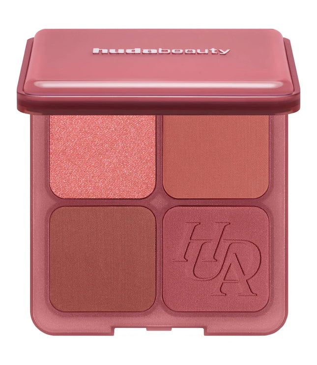 HUDA BEAUTY 
Blush Filter Blurring Blushlighters Palette