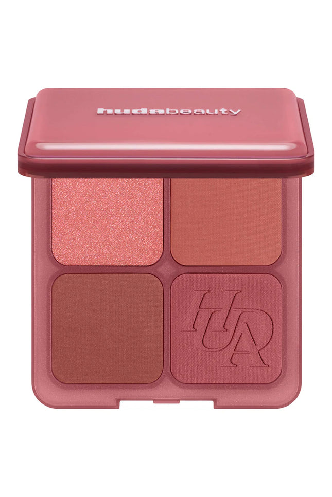 HUDA BEAUTY 
Blush Filter Blurring Blushlighters Palette