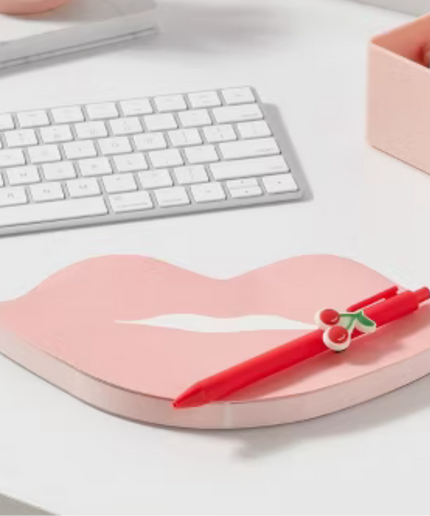 Lips Notepad with Pen Set - Room Essentials