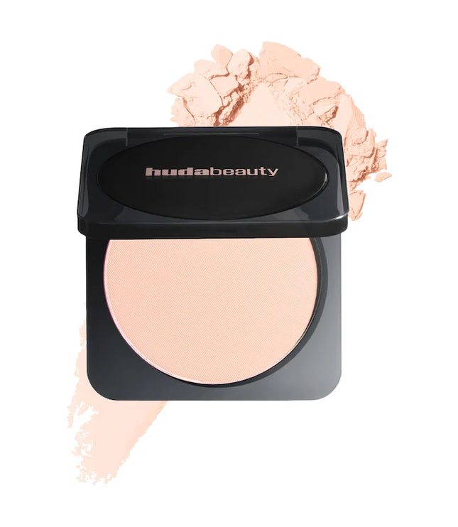 HUDA BEAUTY Easy Bake Airbrush Matte Pressed Setting Powder