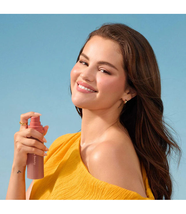 Rare Beauty by Selena Gomez 
Find Comfort: Awaken Confidence Body & Hair Fragrance Mist with Niacinamide