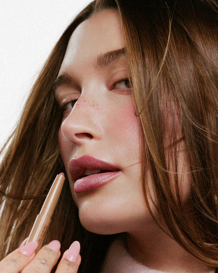 Rhode peptide lip shape