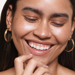 Saie - Glowy Super Gel Lightweight Dewy Highlighter
