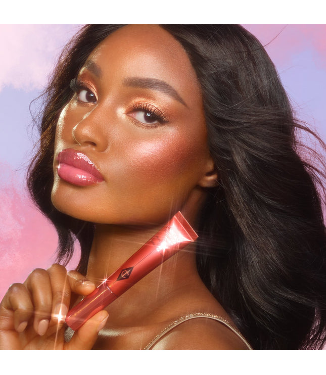 Charlotte Tilbury - Beauty Highlighter Wand