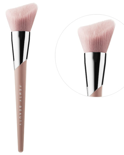 Fenty Beauty by Rihanna - Cheek Hugging Bronzer Brush 190