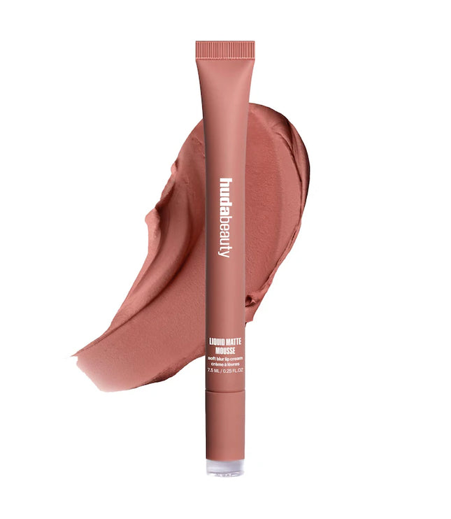 HUDA BEAUTY Liquid Matte Mousse Soft Blur Lip Cream