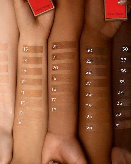 HUNG VANNGO BEAUTY 
Red Carpet Skin Luminous Longwear Serum Foundation