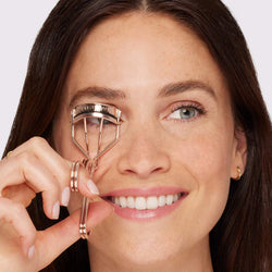 TWEEZERMAN ProCurl Eyelash Curler for Round & Prominent Eyes