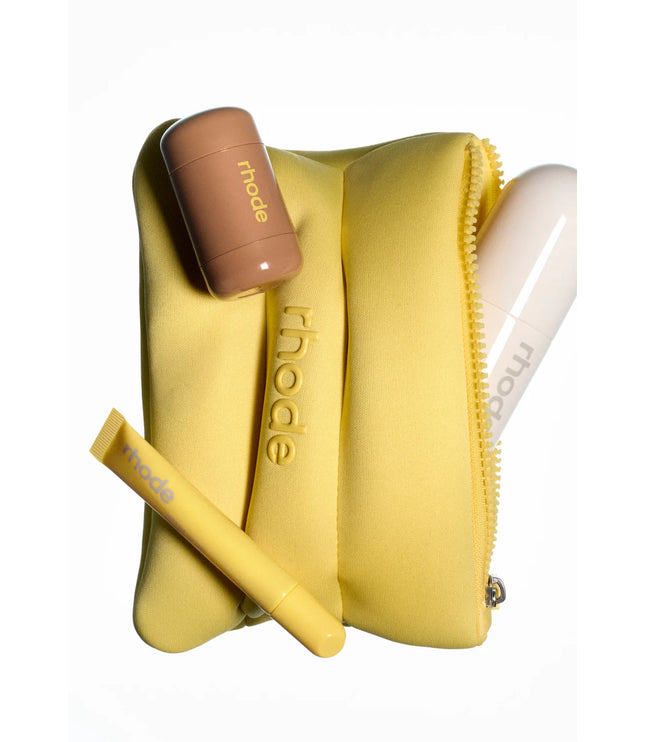 Rhode the summer kit
THREE SUMMER ESSENTIALS