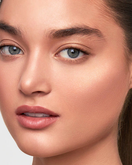 MAKEUP BY MARIO Soft Glow Highlighter