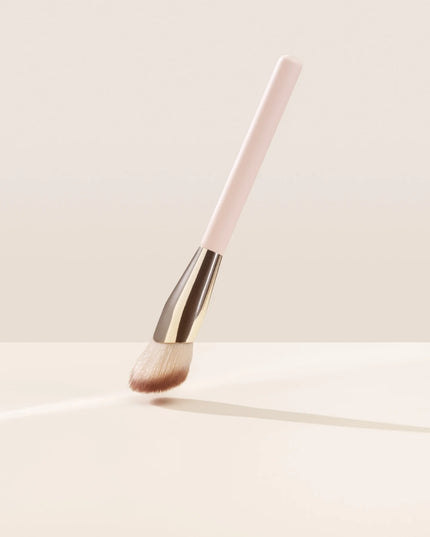 Rare Beauty Soft Pinch Blush Brush