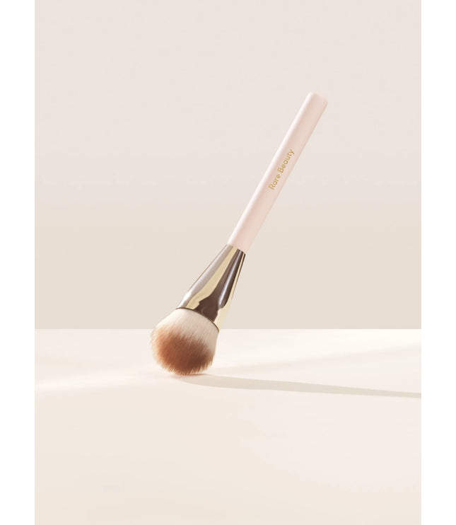 Rare Beauty Soft Pinch Blush Brush