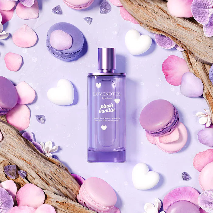 Ariana Grande 
Cloud & LOVENOTES Plush Vanilla Perfume Set