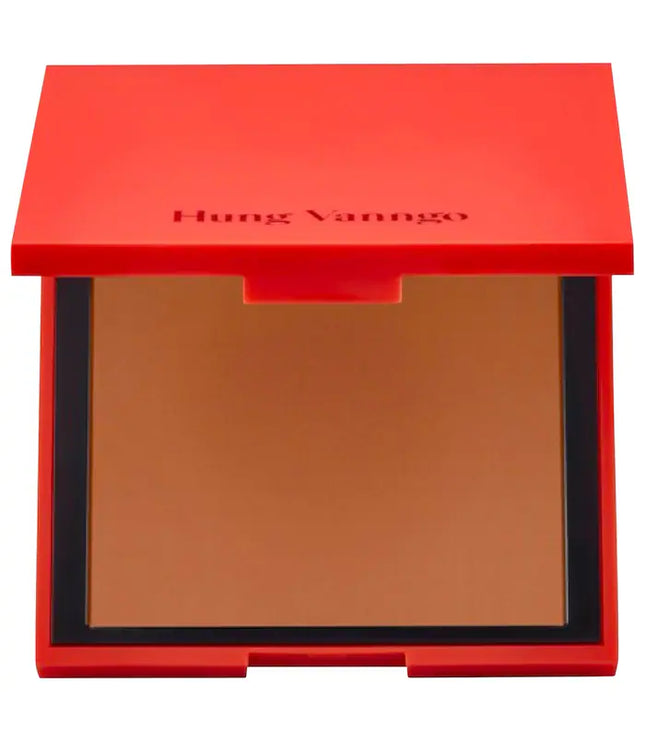 HUNG VANNGO BEAUTY 
Soft Focus Blurring Matte Powder Bronzer