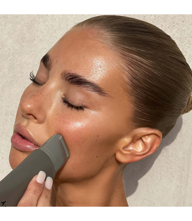 REFY Prebase de suero facial Glow and Sculpt con niacinamida