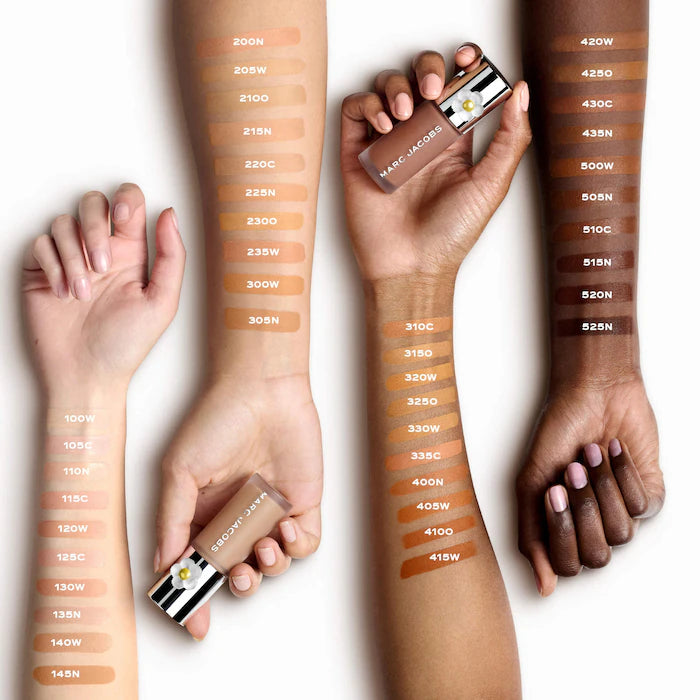Marc Jacobs Beauty  - Nude Awakening Hydrating Medium Coverage Concealer